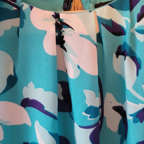 Floral Blue Liz Claiborne Career Tank - Picture 5 of 5